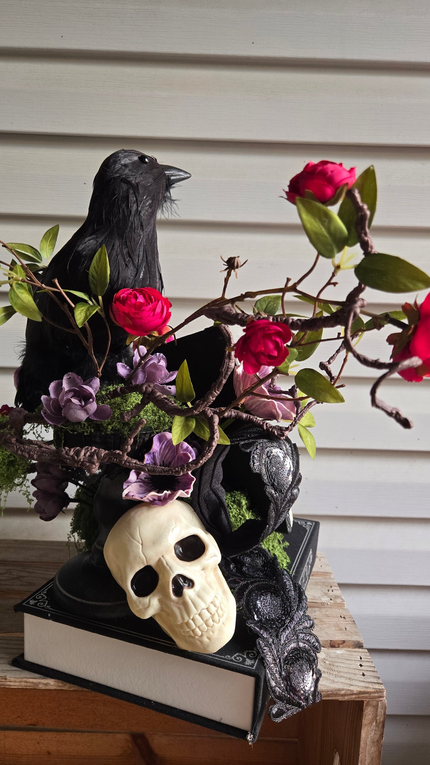 The Raven Gothic Centerpiece | Edgar Allan Poe Inspired Literary Halloween Decor