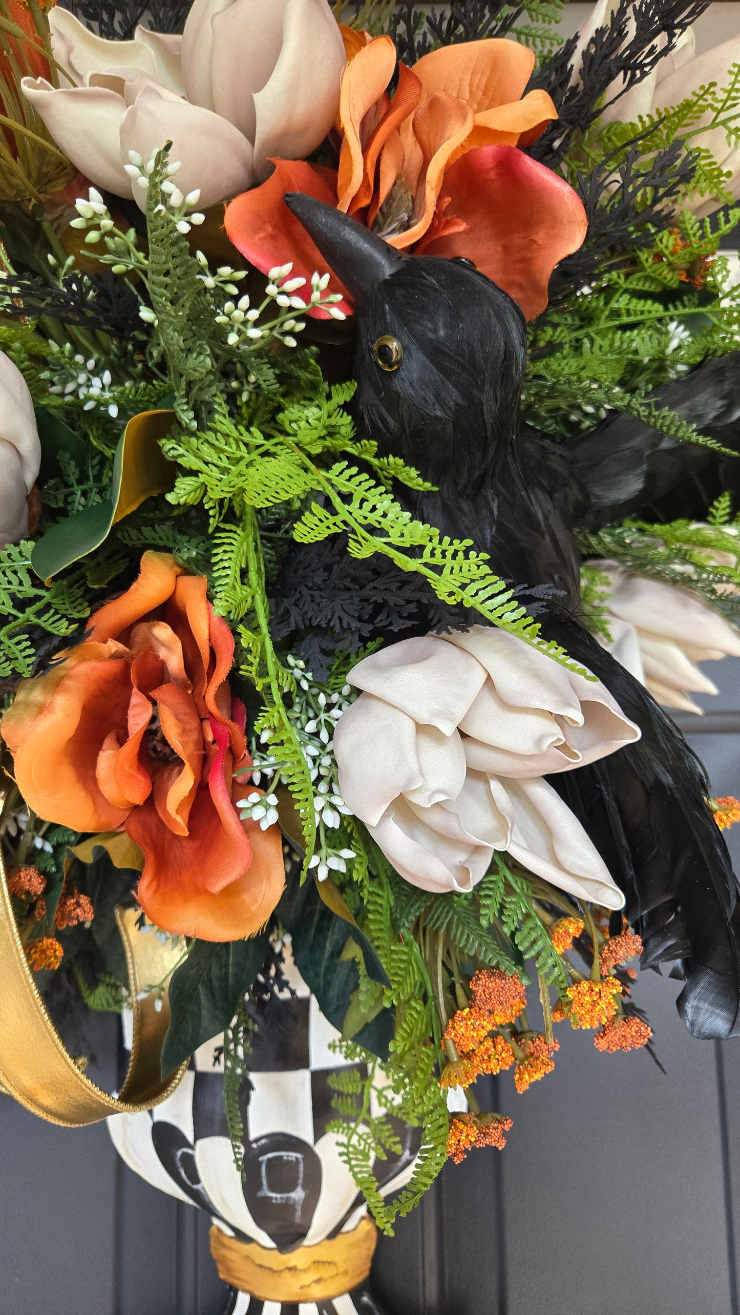 Raven's Autumn Elegance Topiary Urn Door/Wall Hanger